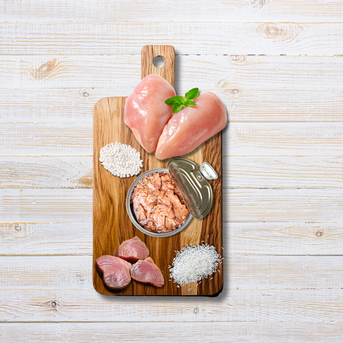 Deliziosi straccetti per Gatto Adulto: TONNO con POLLO preparati crudi e cotti al vapore in una salsa densa con probiotici naturali 85 gr